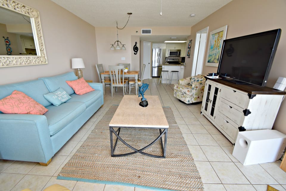 Condo, Multiple Beds, Pool Access (Phoenix East 510) | Living area