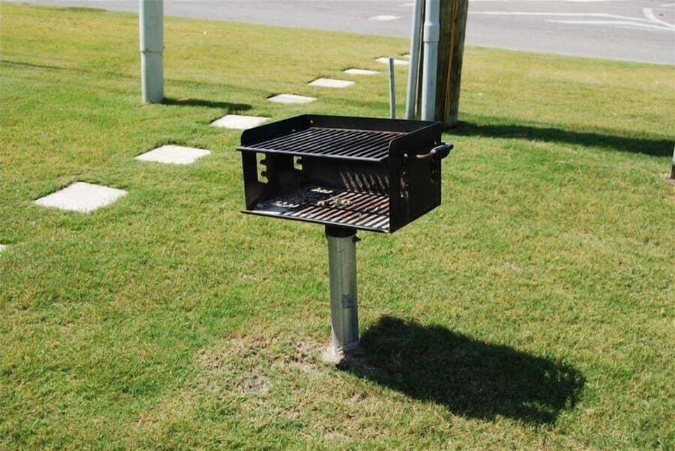BBQ/picnic area