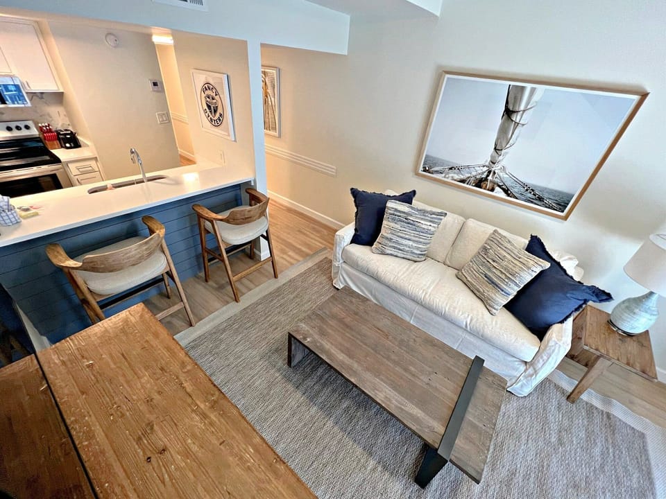 Condo, 1 Queen Bed with Sofa bed, Balcony, Pool View (Sugar Beach 306) | Living area
