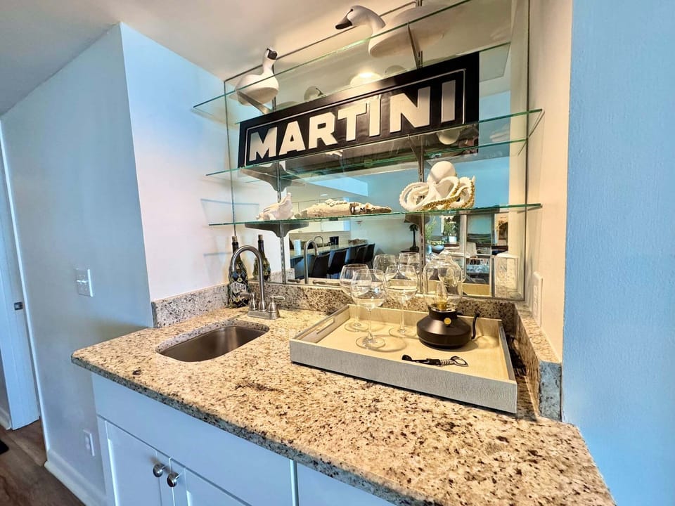 Condo, Multiple Beds, Balcony (Wind Drift 704E) | Interior
