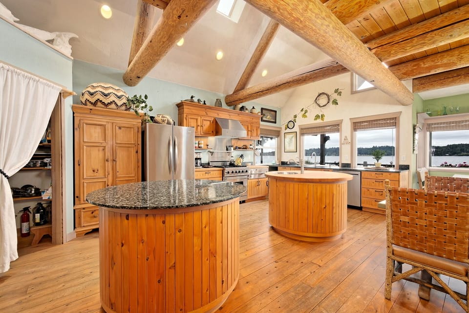 Double round Islands
