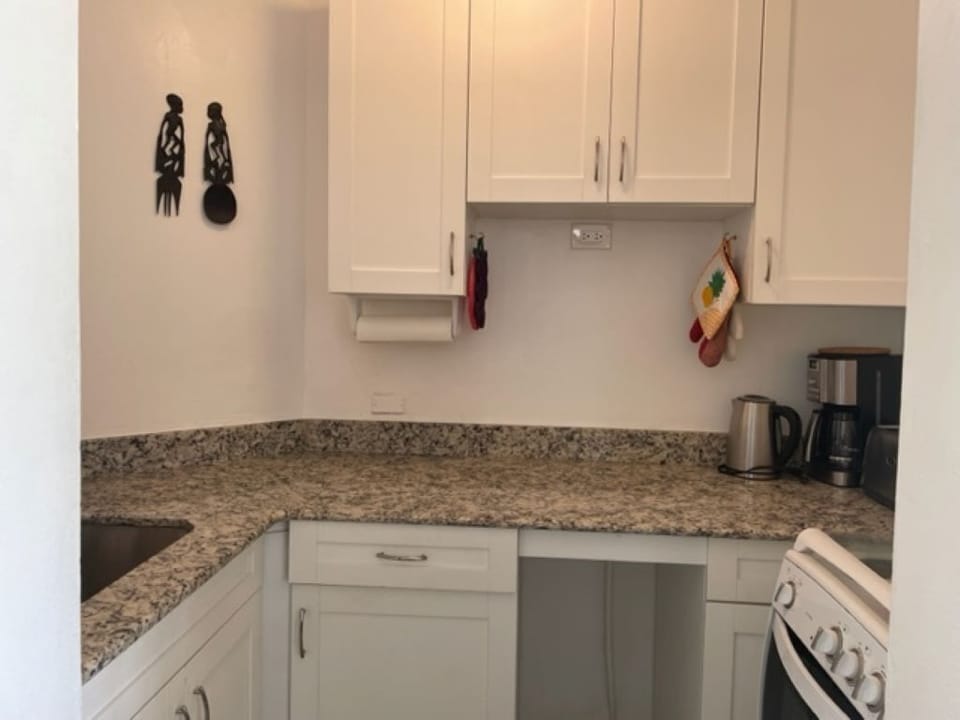Granite countertop in kitchen