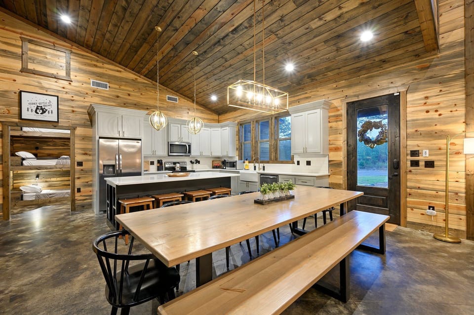 Kitchen & Dining: Gather around the stylish table for meals and memories in this rustic haven!