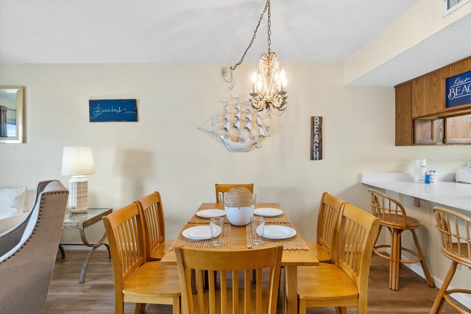 Dining Area with Gulf View