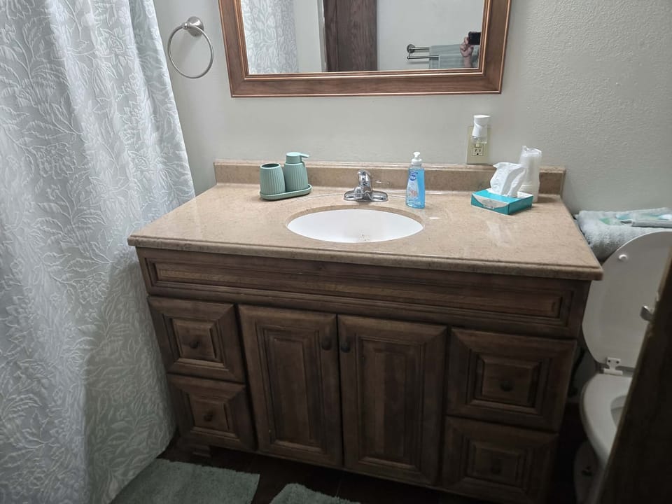 Apartment, Private Bathroom (Two Bedroom) | Bathroom