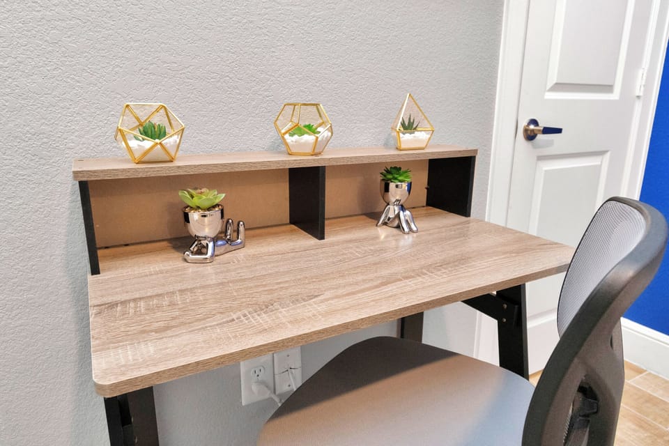 Working Table 