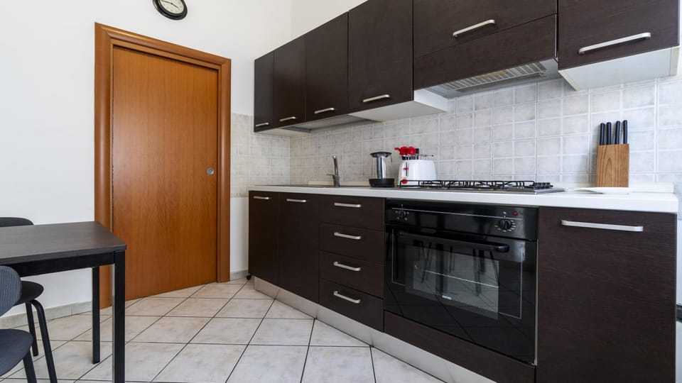 House | 1 bedroom