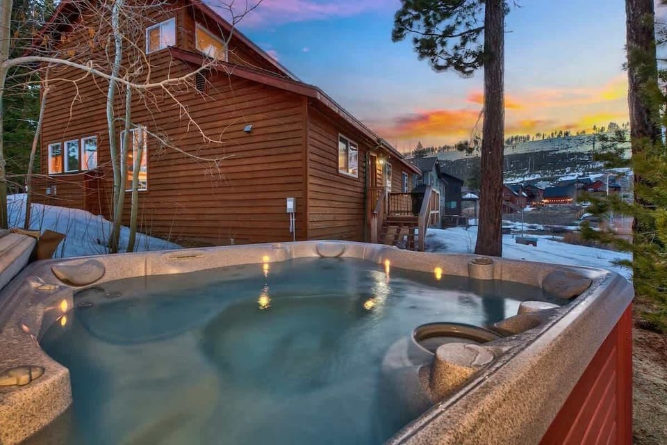 Hot tub pro cleaned for each group, for clean and safe water