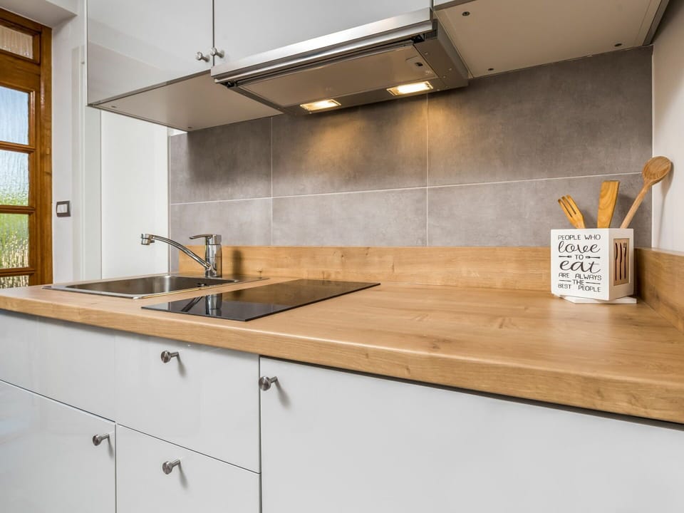 Cabinetry, Countertop, Building, Wood, Kitchen, Tap, Interior Design, Flooring, Kitchen Sink, Floor