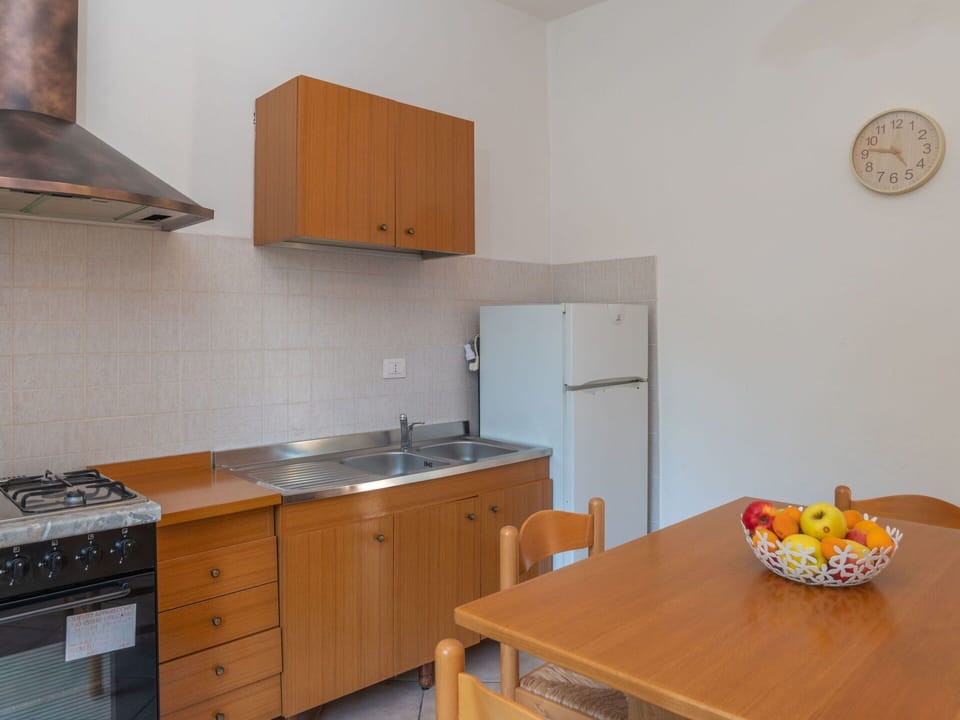 Building, Cabinetry, Countertop, Property, Furniture, Table, Sink, Kitchen Sink, Kitchen, Kitchen Appliance