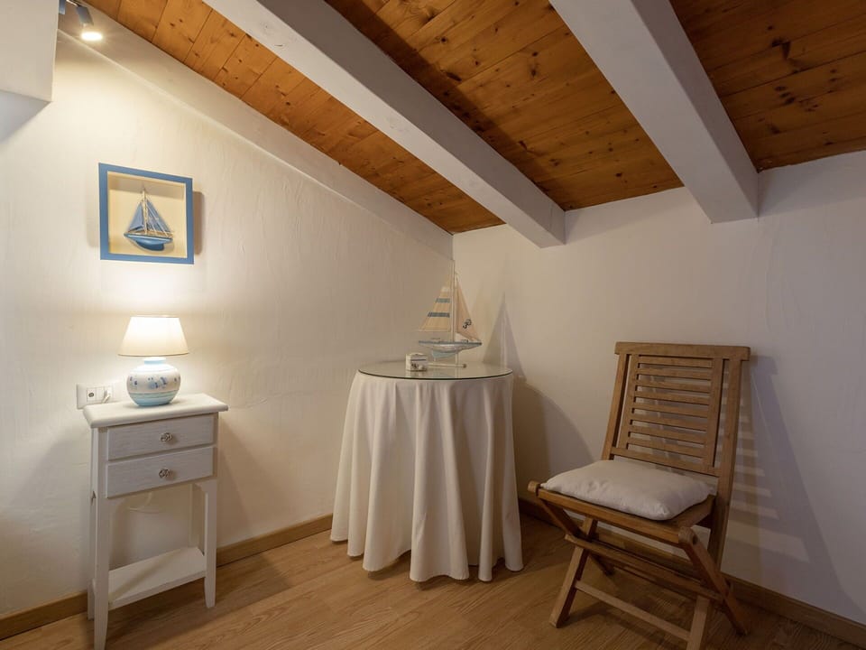 Furniture, Table, Comfort, Wood, Building, House, Interior Design, Wood Stain, Floor, Flooring