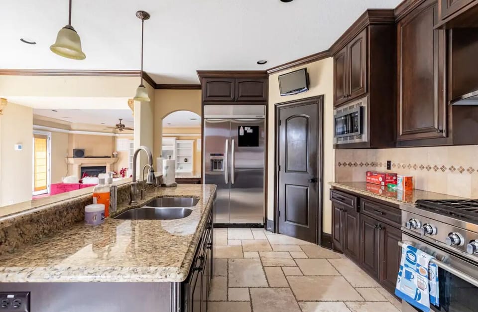 Luxury Villa | Private kitchen | Full-size fridge, microwave, oven, stovetop