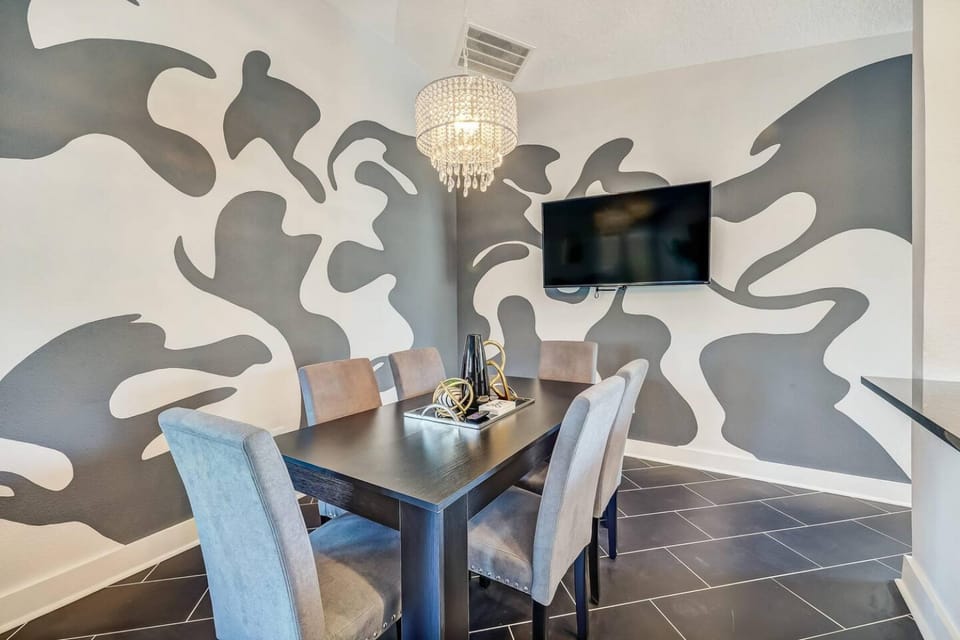 House, Accessible | 3 bedrooms, desk