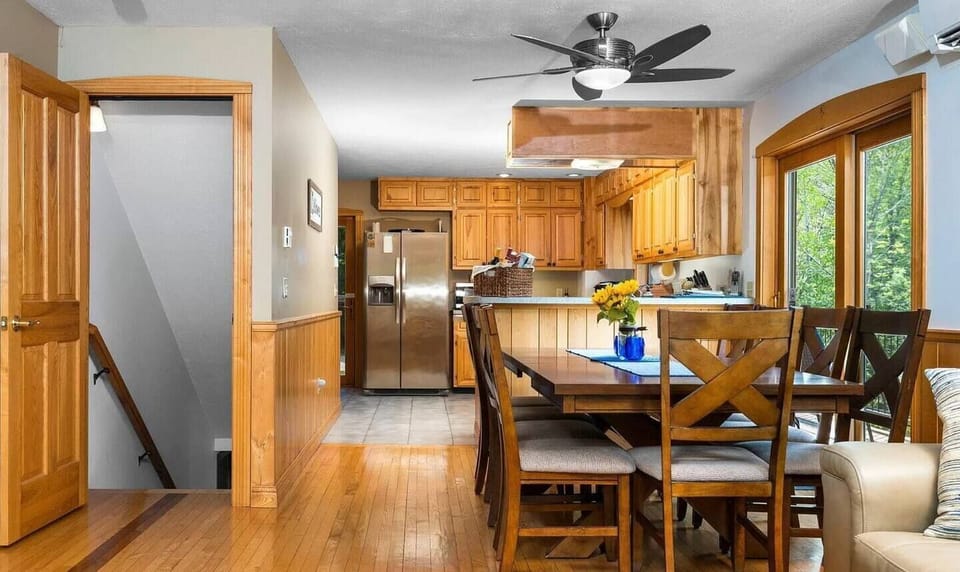 Spacious dining room