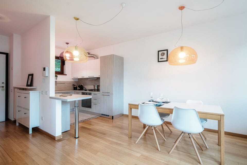 Apartment | Dining room