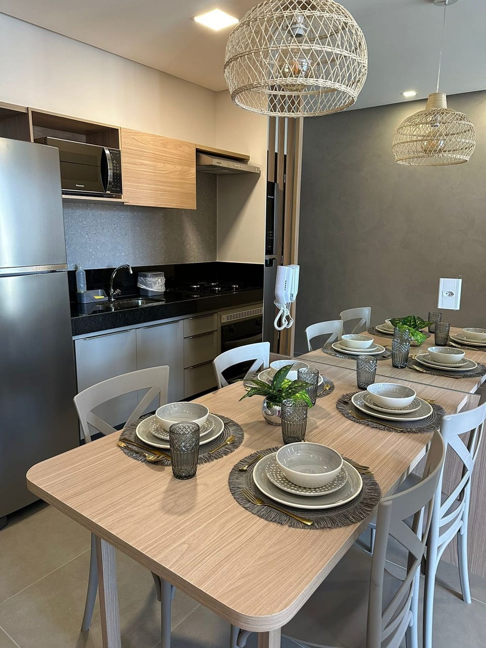Apartment | Dining