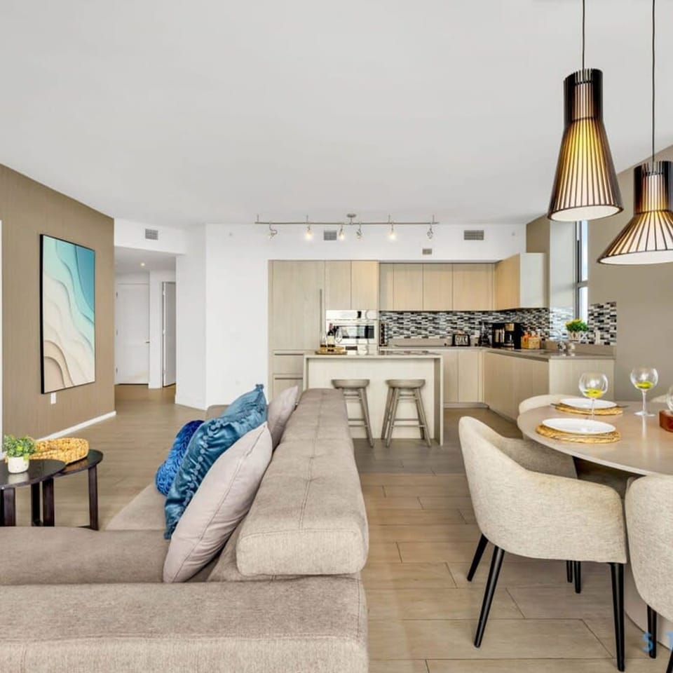 House | 2 bedrooms, desk, iron/ironing board, high-speed internet
