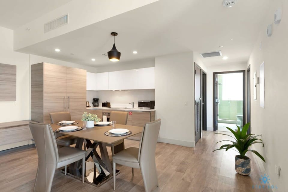 House | 2 bedrooms, desk, high-speed internet