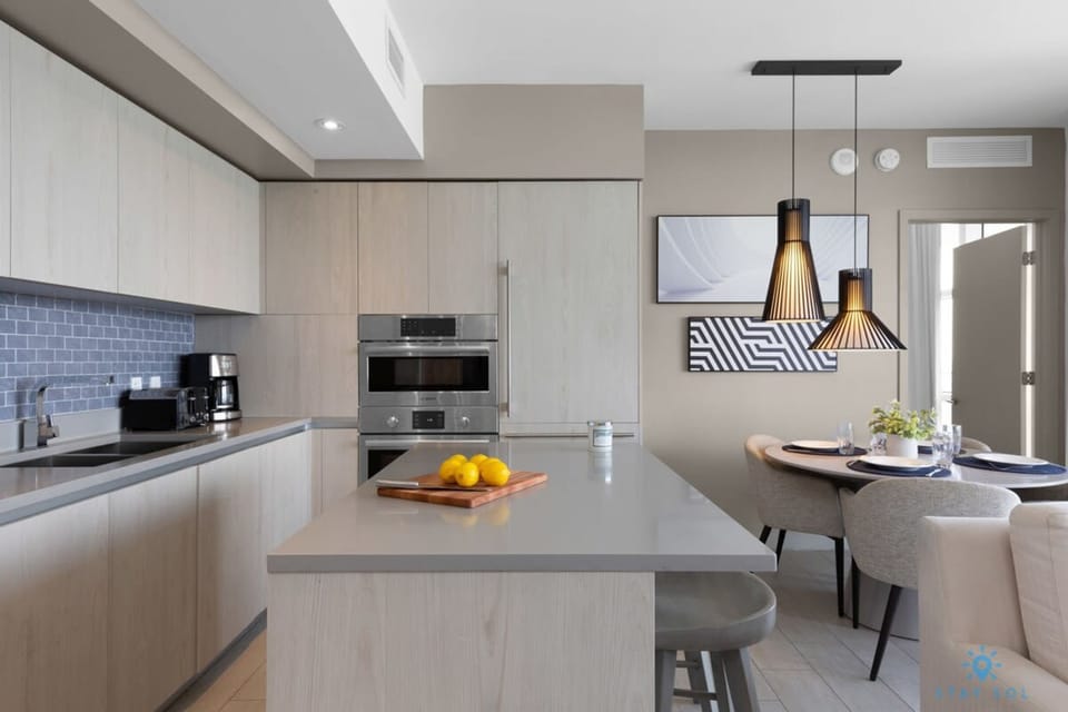House | 3 bedrooms, desk, iron/ironing board, high-speed internet