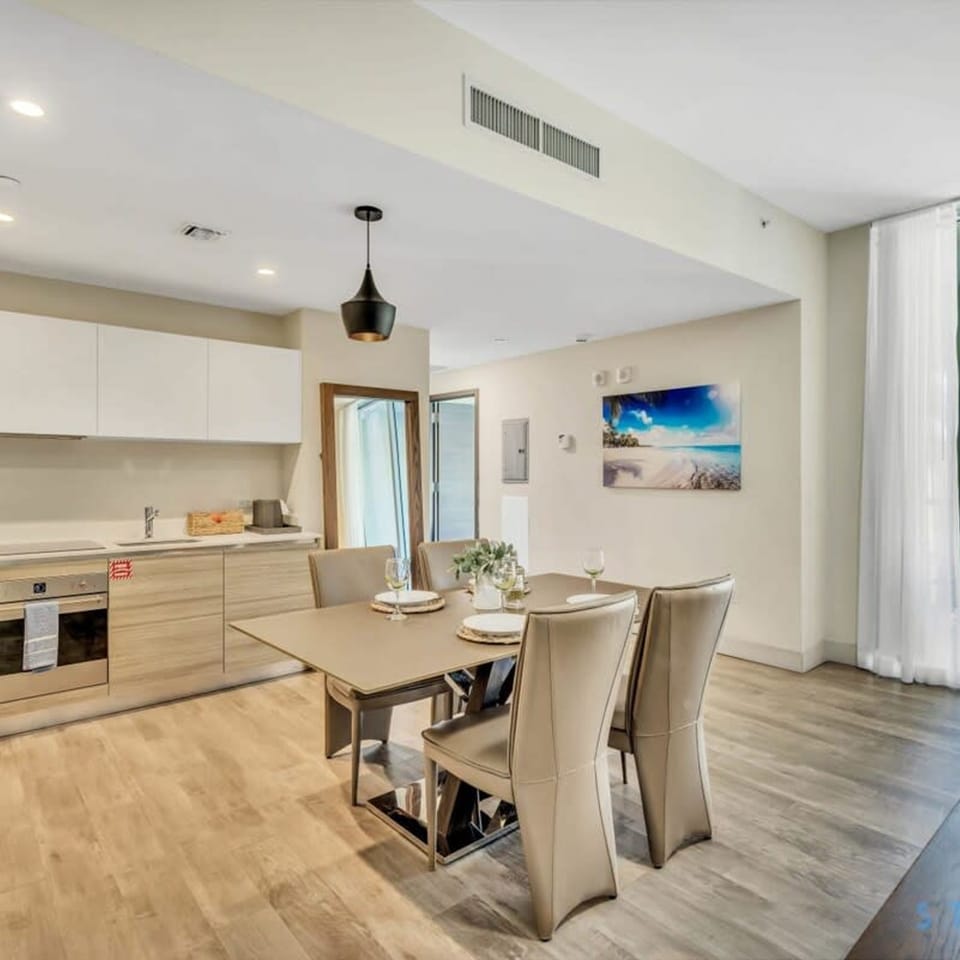 House | 2 bedrooms, desk, high-speed internet