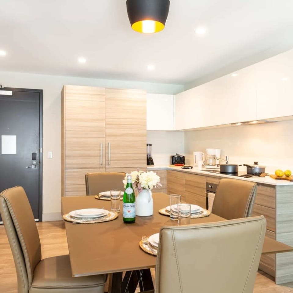 House | 1 bedroom, desk, high-speed internet