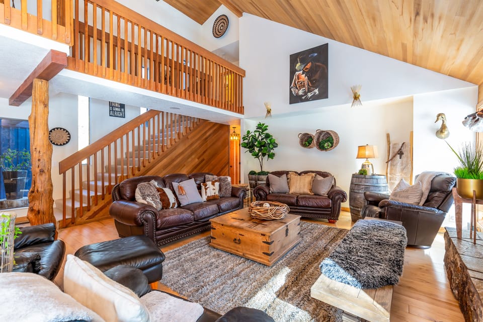 Living Room - Main Level