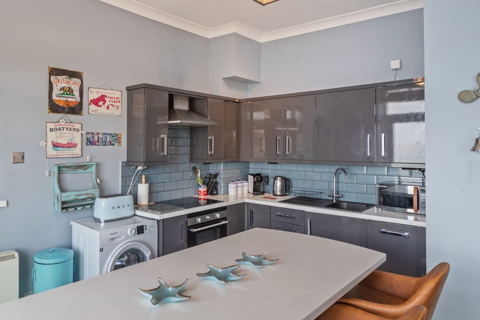 Sea View Apartment