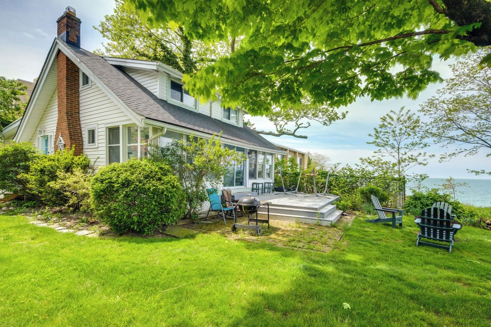 Cottage (4 Bedrooms) | Front of property