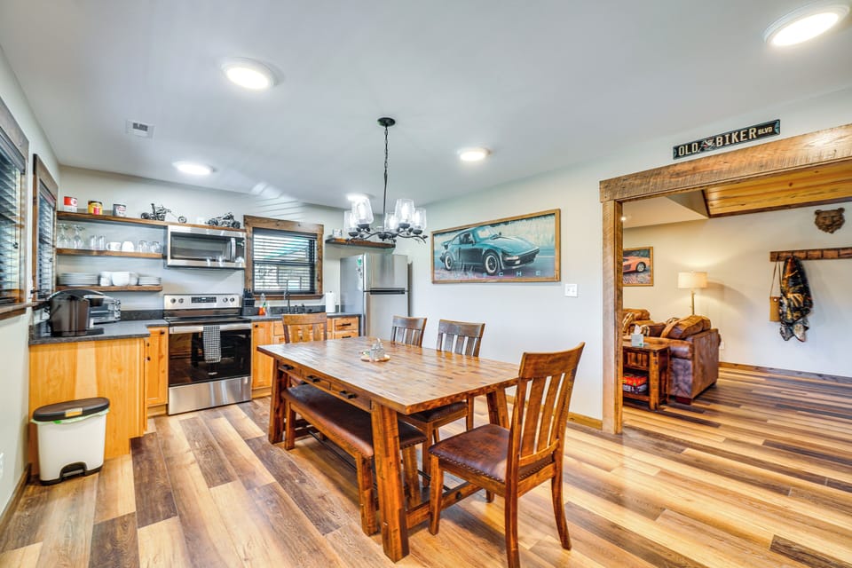 House (2 Bedrooms) | Interior