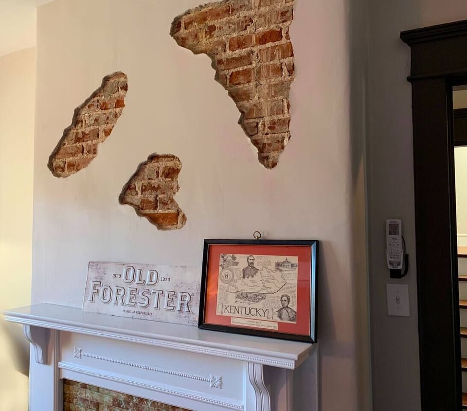 Themed rooms throughout this spacious 6-Bedroom masterpiece. Welcome to the Kentucky Bourbon room!