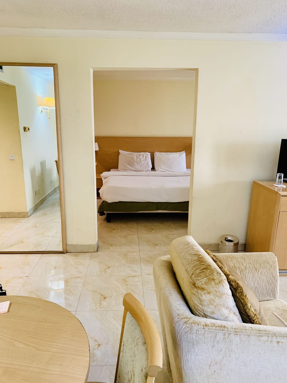 Business Suite | 1 bedroom, desk, laptop workspace, soundproofing