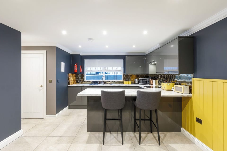Kitchen/dining