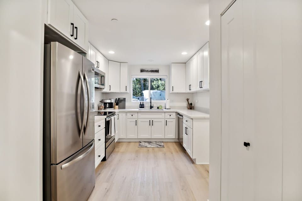 The spacious new kitchen is a dream to cook in!