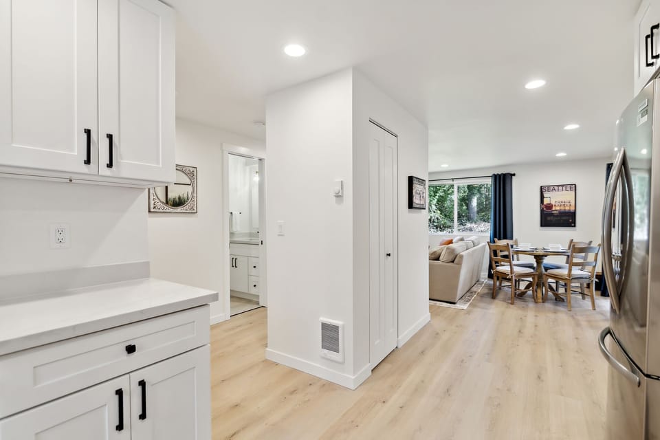 Roomy kitchen and dining area great for preparing gourmet meals.