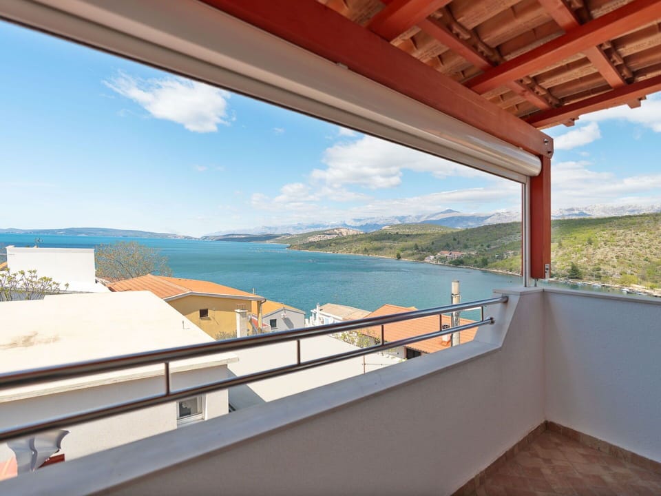 Balcony, Mountain Range, Coast, Shade, Sound, Ridge, Eco Hotel, Resort, Penthouse Apartment