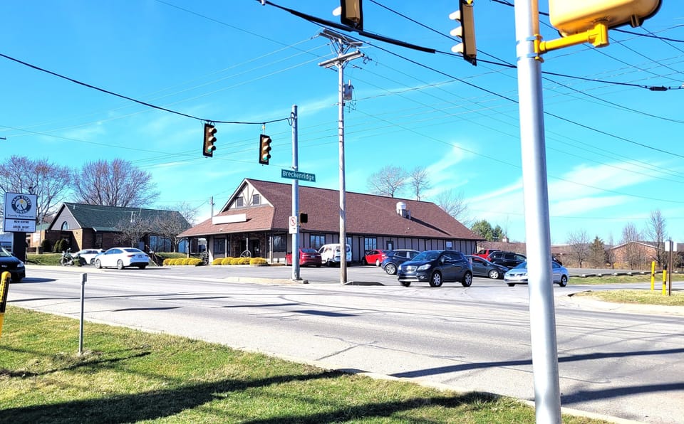 Main Street Diner - Just across the street for a quick meal or morning coffee!