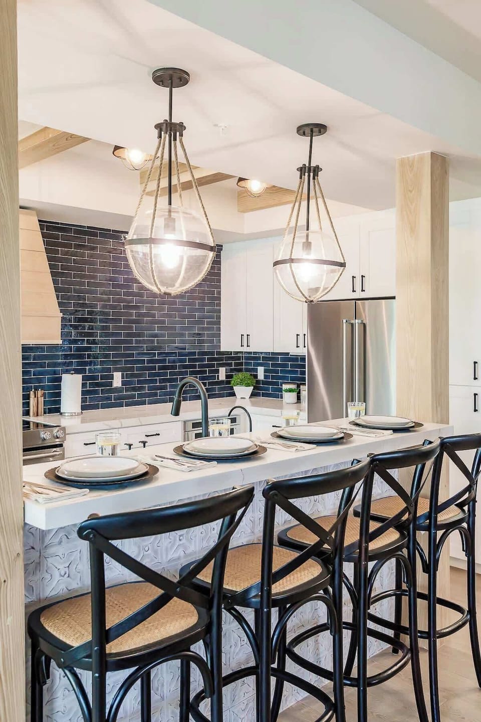 With comfortable seating for four, enjoy the company of the chef or enjoy a quick bit at the eat-in kitchen bar.