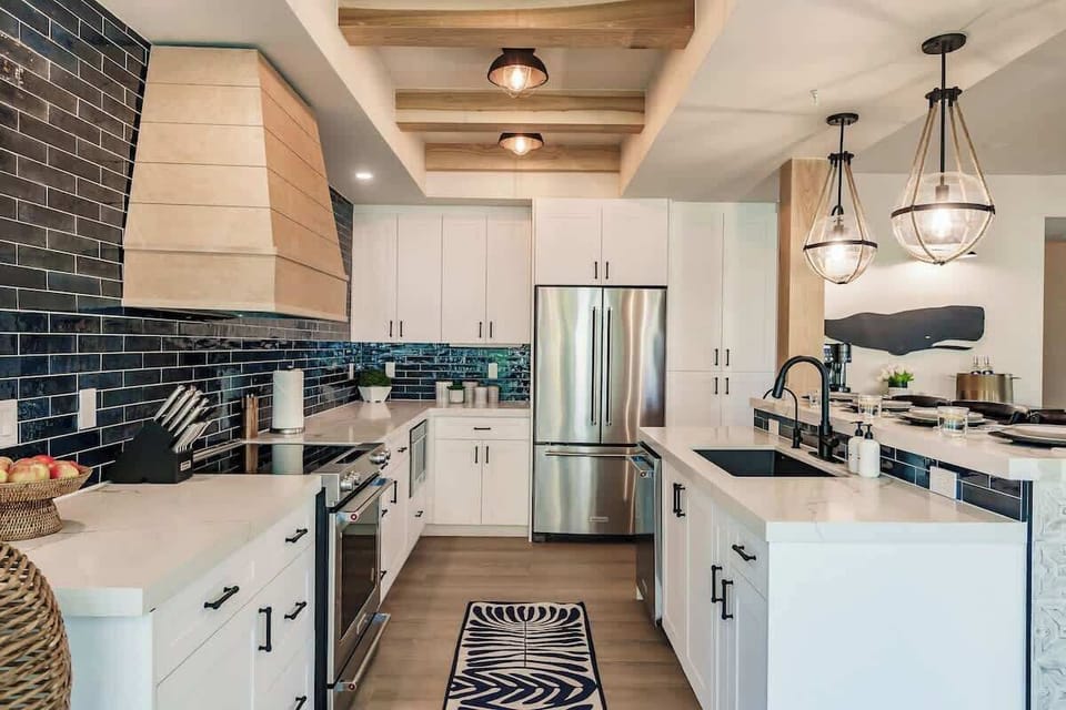 The gourmet kitchen is a chef's dream!