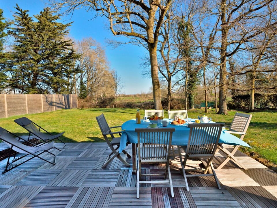 Plant, Furniture, Property, Sky, Table, Chair, Wood, Tree, Natural Landscape, Outdoor Furniture