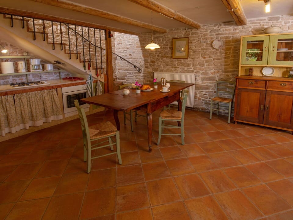 Furniture, Property, Plant, Comfort, Textile, Wood, Interior Design, Cabinetry, Houseplant, Flooring