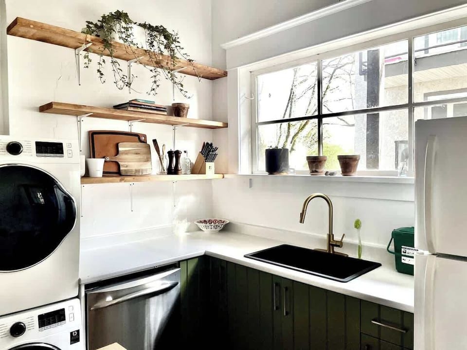 Updated rustic vibes kitchen with new dishwasher, washer and dryer and gas stove available for guests. Plenty of pots and pans, Nespresso machine, french press and regular coffee machine.
