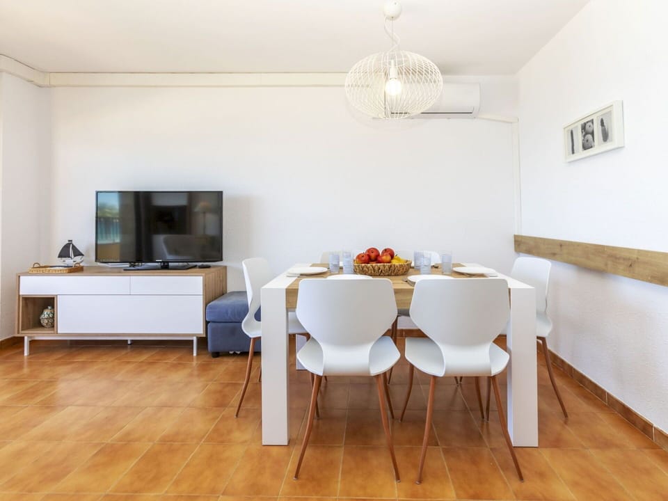 Furniture, Interior Design, Flooring, Wall, Floor, Wood, Table, Wood Flooring, Chair, Kitchen & Dining Room Table