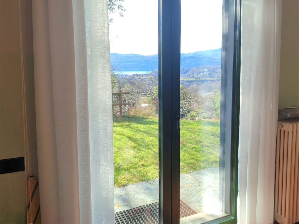 Sky, Plant, Building, Tree, Shade, Real Estate, Landscape, Facade, Cloud, Apartment