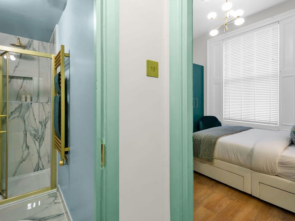 Interior Design, Flooring, Wall, Floor, Wood, Ceiling, Room, Home, Furniture, Lighting
