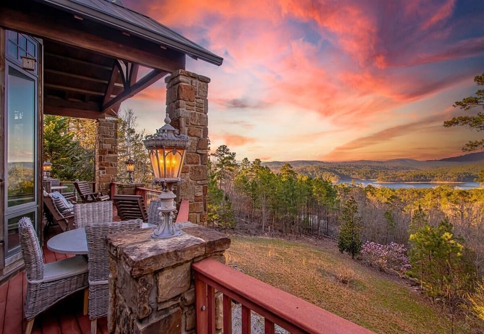 Stunning Views From the Upper Deck