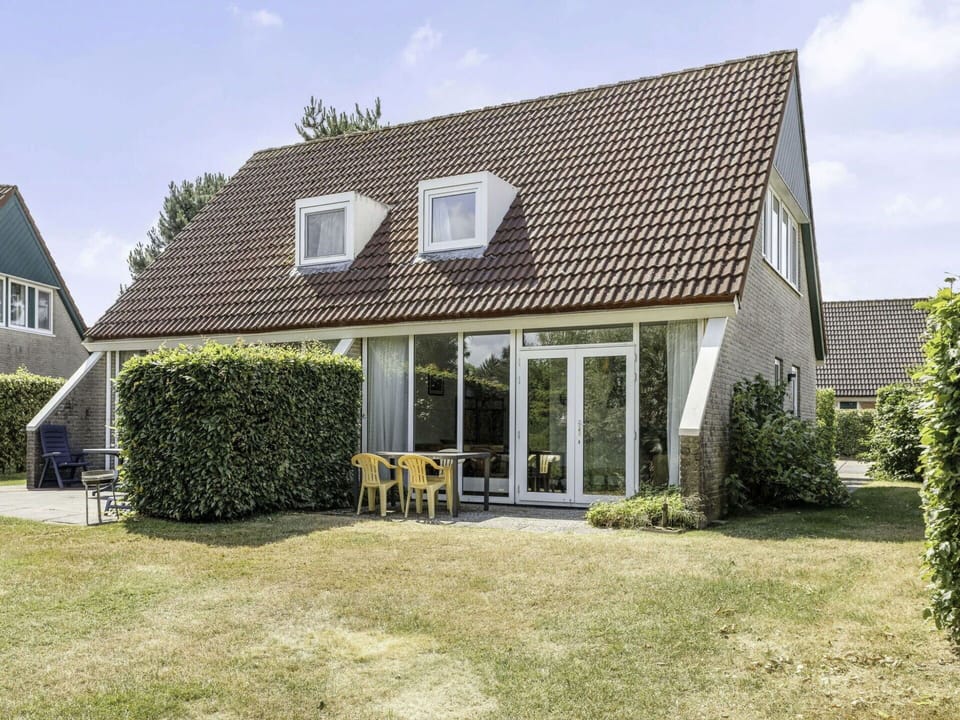 Plant, Sky, Window, Cloud, Building, Land Lot, House, Cottage, Grass, Rural Area