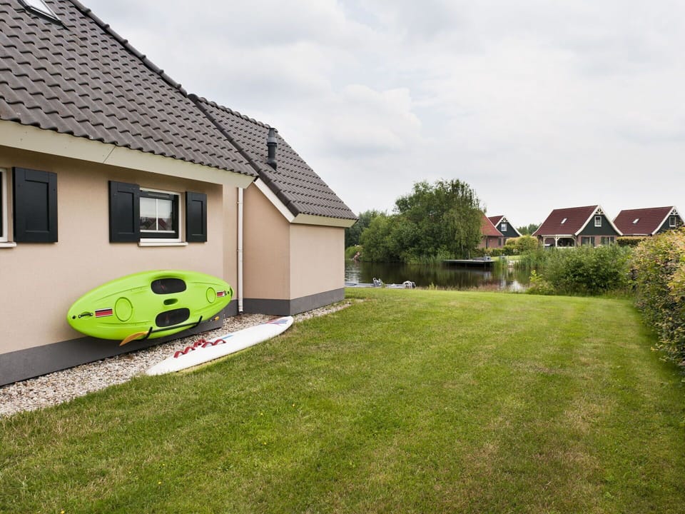 Plant, Sky, Cloud, Property, Window, Building, Vehicle, Tree, House, Land Lot