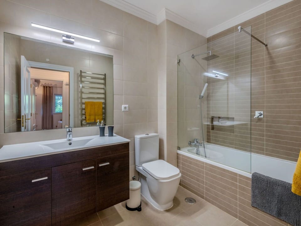 Bathroom, Flooring, Plumbing Fixture, Interior Design, Floor, Sink, Bathroom Cabinet, Bathroom Sink, Tap, Toilet