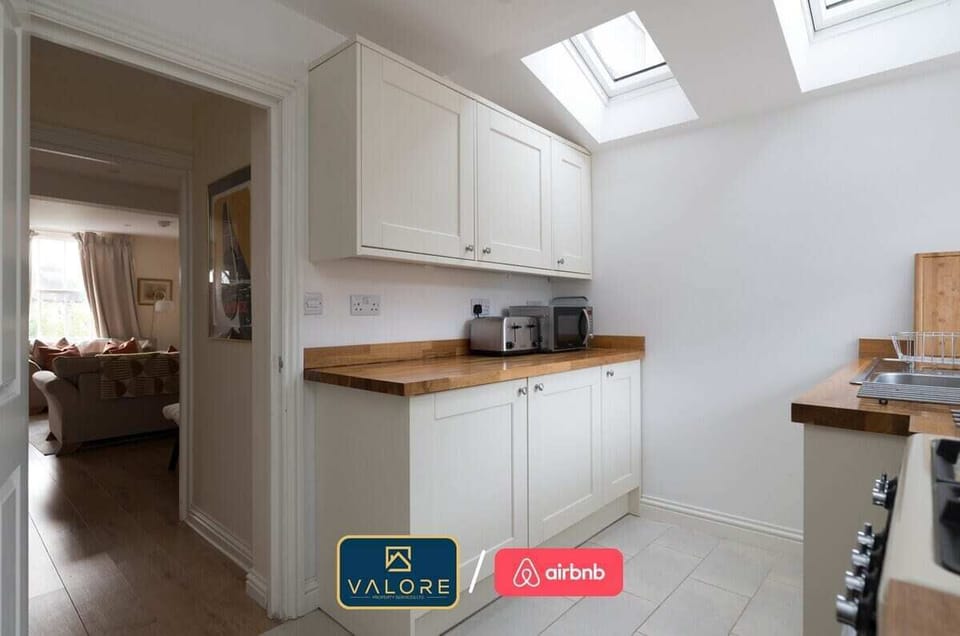Kitchen at Valore Property Services Short Lets & Serviced Accommodation