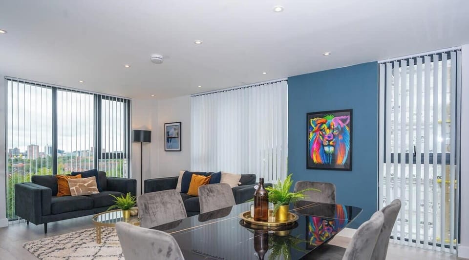 Dining & Lounge at Valore Property Services Short Lets & Serviced Accommodation